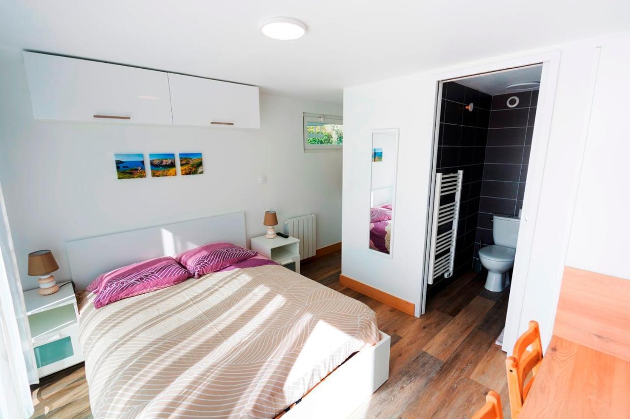 Lomener - La Goelette - 1 Appartement Avec 2 Chambres Et 2 Studios A 450M De La Plage Пломер Екстер'єр фото